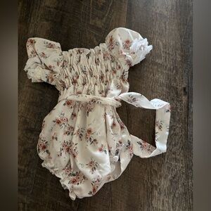 Floral Ruched Dress with Lace Trim